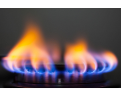 Nguyên nhân hệ thống gas bếp ăn công nghiệp bị lửa vàng